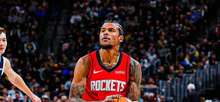 包含赛地聚焦——NBA常规赛今晚热度飙升，布莱顿更衣室发声，引发热议，轮换策略成焦点的词条