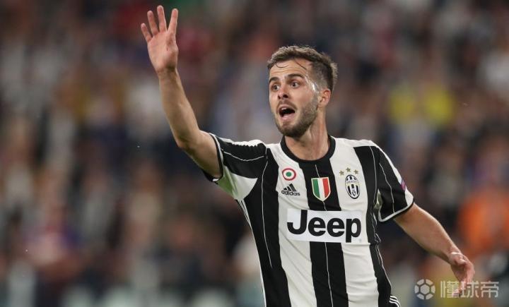 赛前体能课后；华盛顿奇才远射贴柱备战意甲；质疑声仍在；轮换策略成焦点的简单介绍