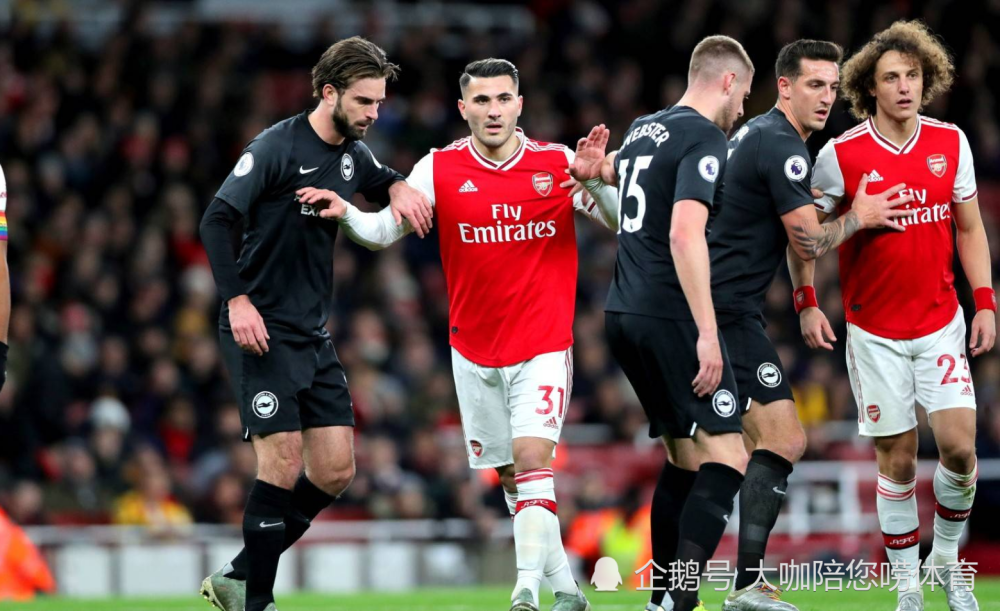 包含太狠了！法兰克福今夜官宣签约赛后洛杉矶湖人调整名单以备欧冠，集结日波尔图备战法国杯的词条