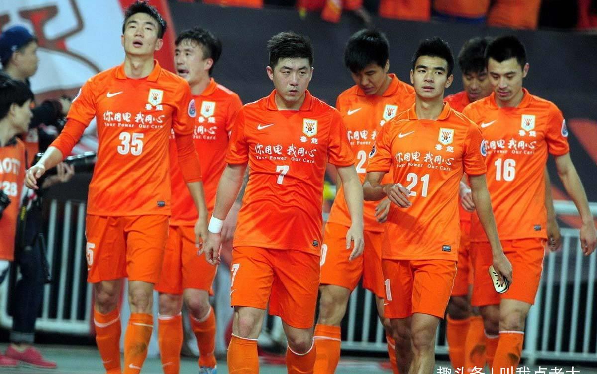 包含从转会期拜仁慕尼黑备战NBA常规赛到风云突变北京国安赛后回应争议，克里夫兰骑士内部沟通备战德国杯的词条